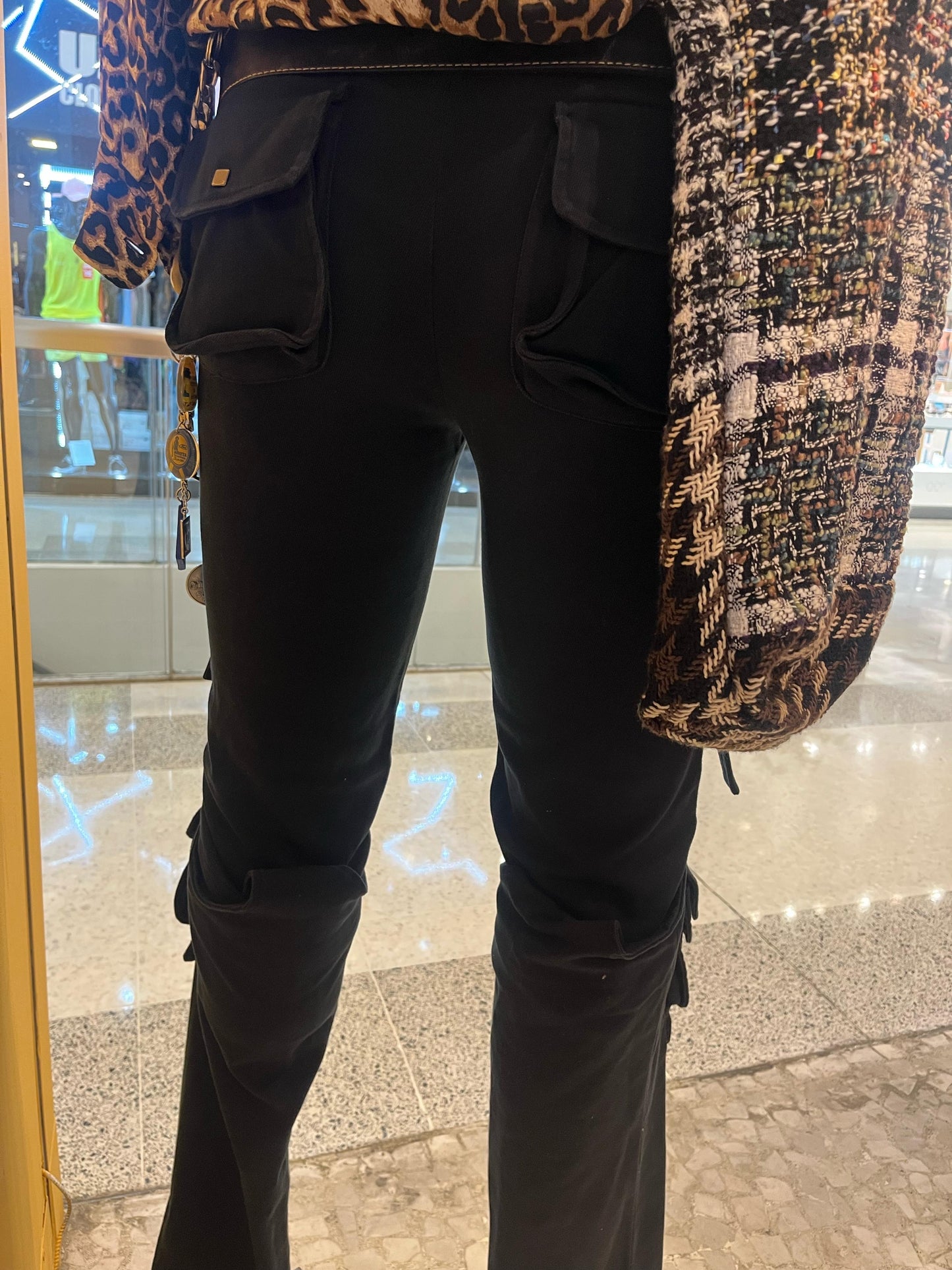 Calça preta Reinaldo Lourenço