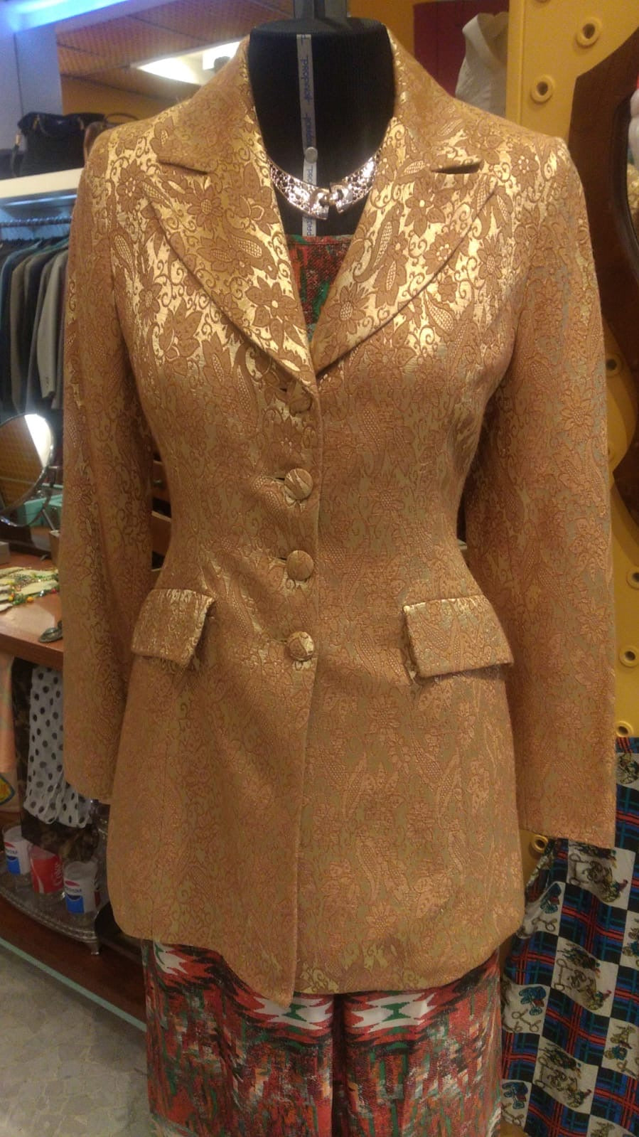 Blazer vintage dourado