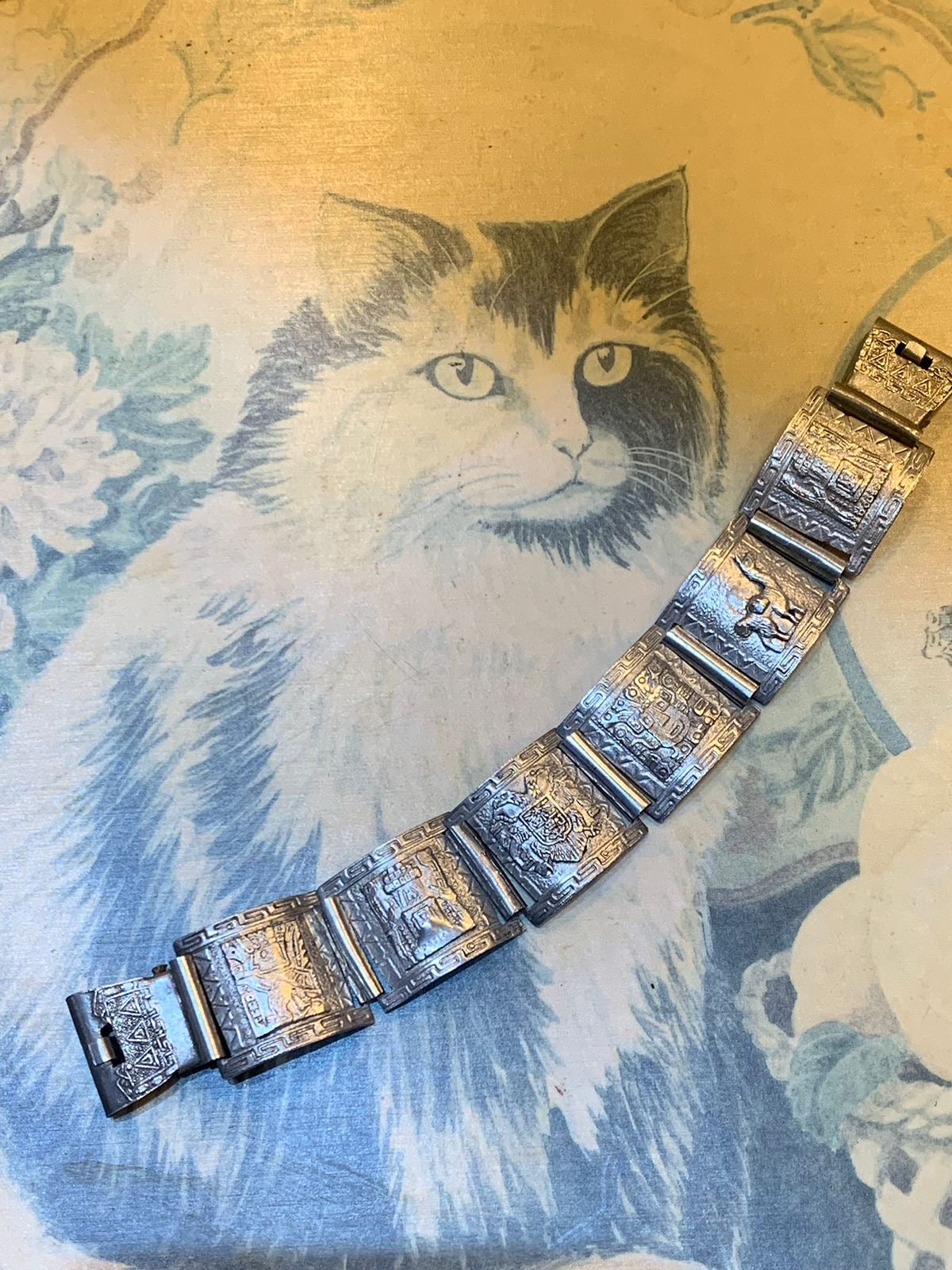 Pulseira pequena de prata antiga