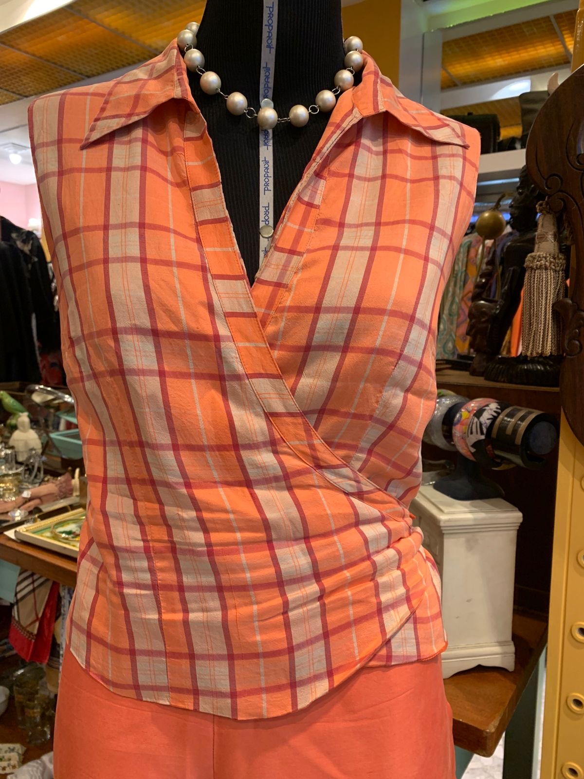 Conjunto de seda coral