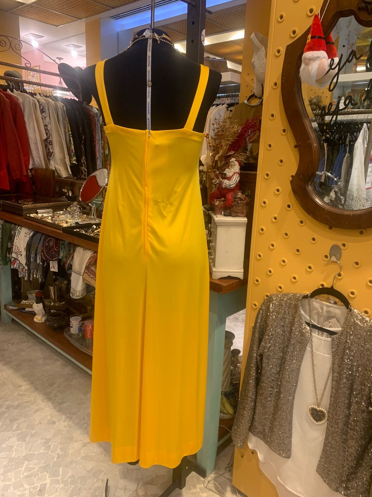 Vestido vintage amarelo