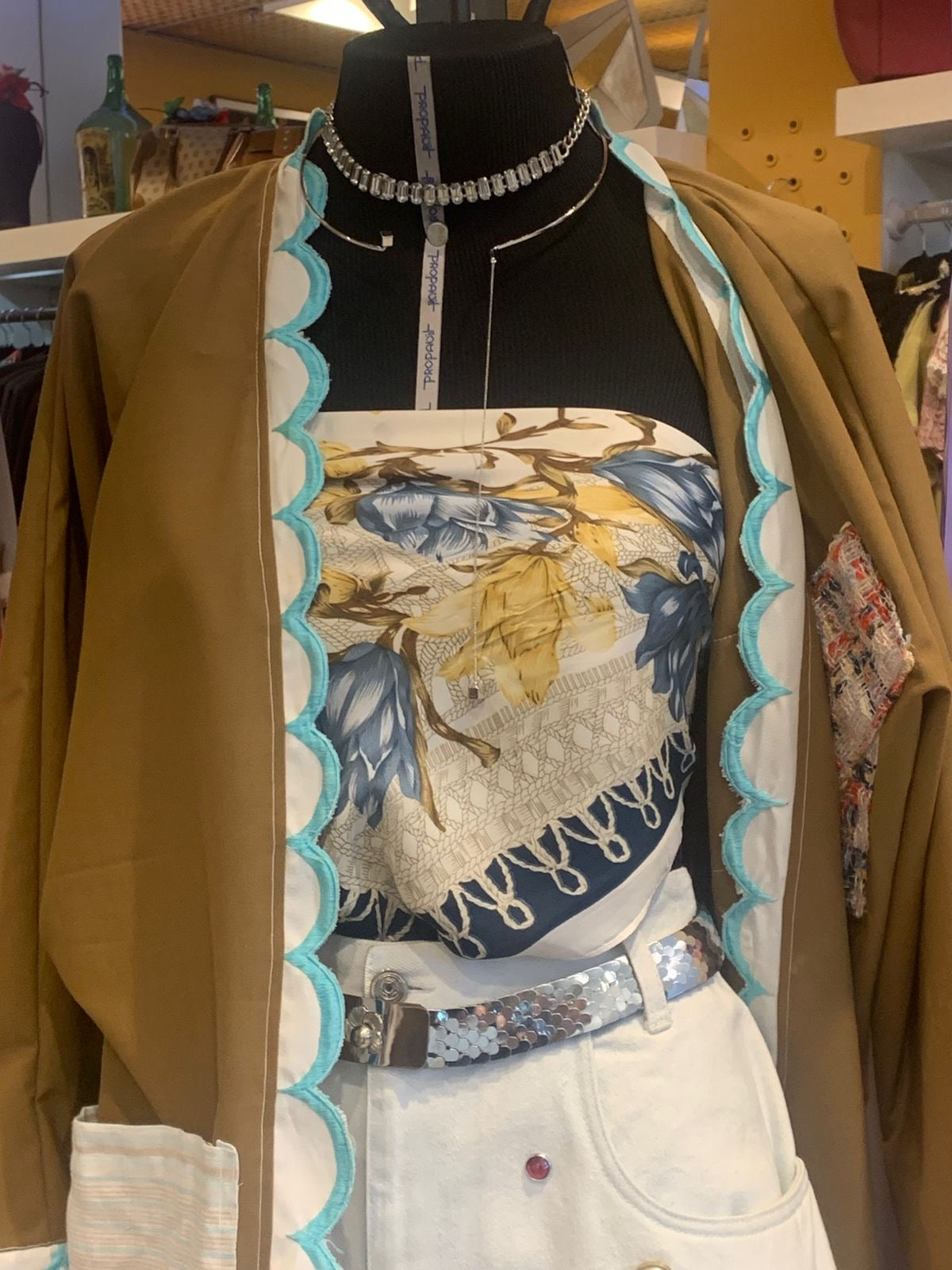 Lenço estampado azul claro