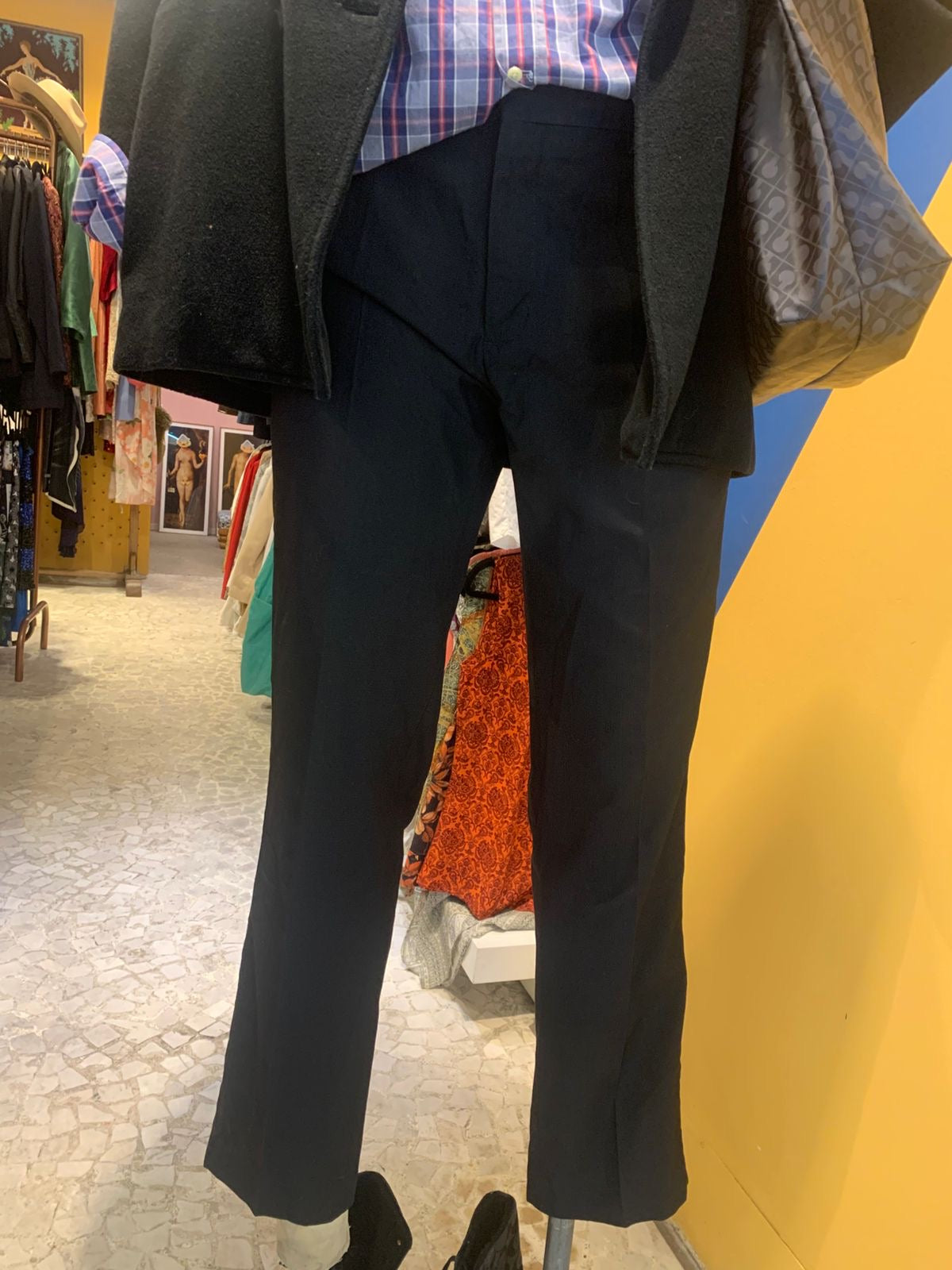 Calça preta básica Calvin Klein