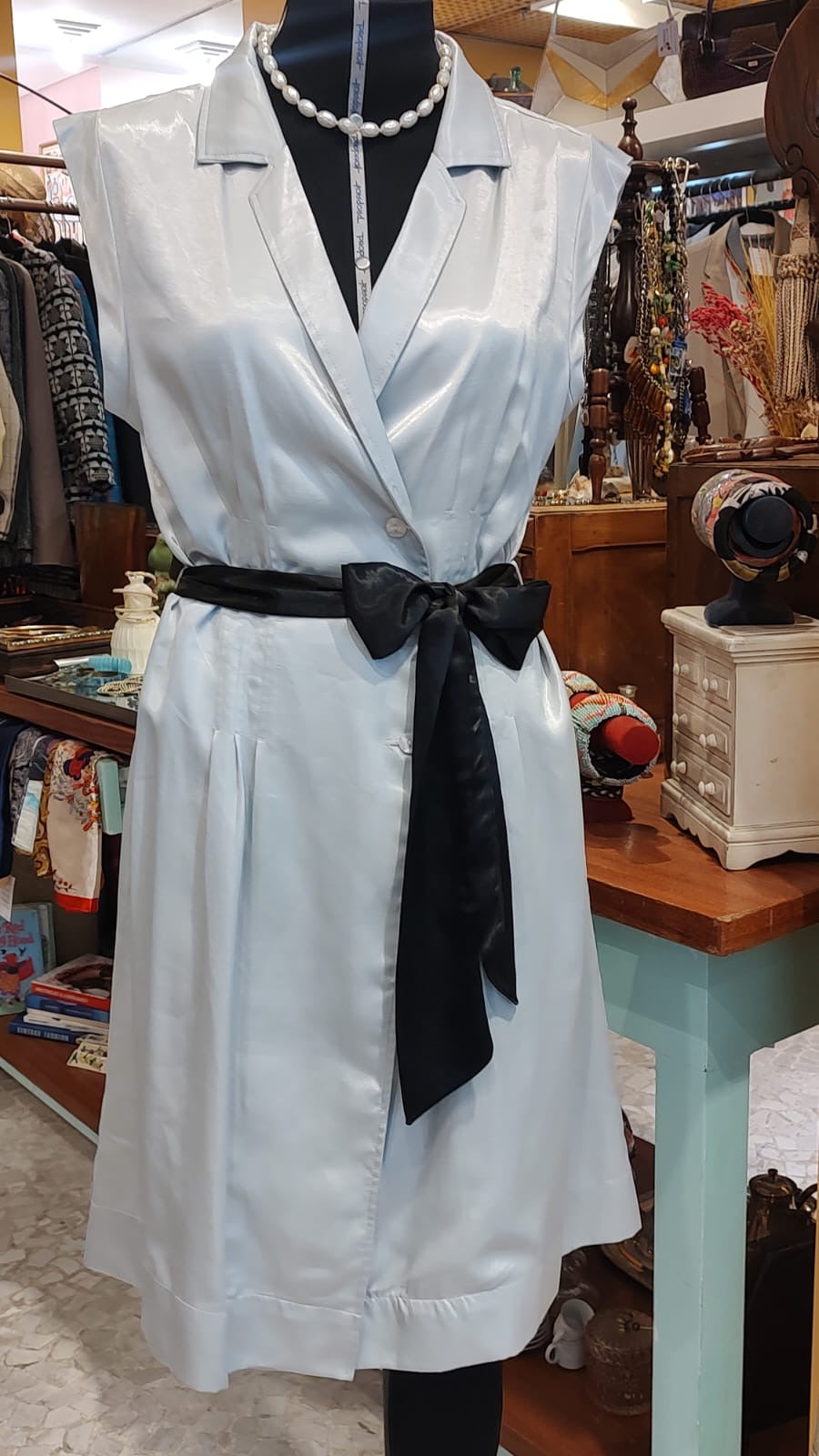 Vestido de cetim branco