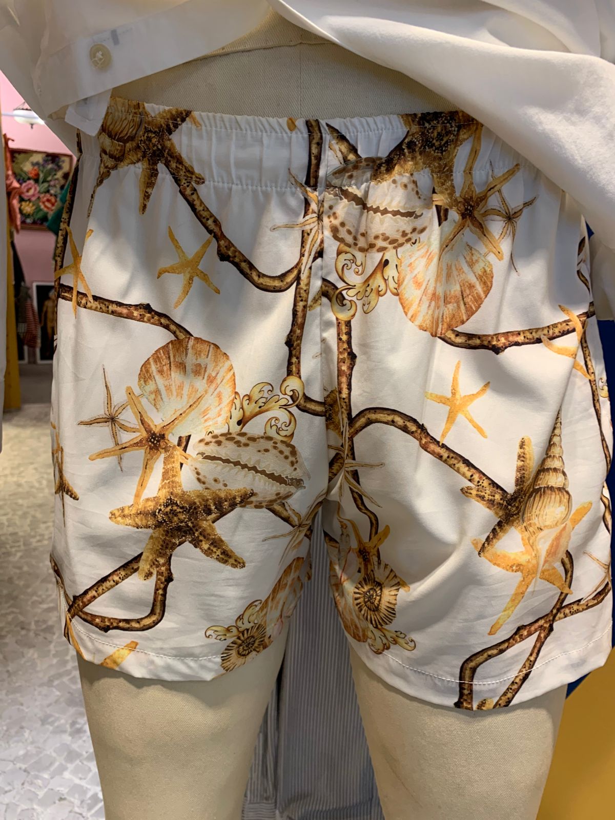 Shorts de praia estampado