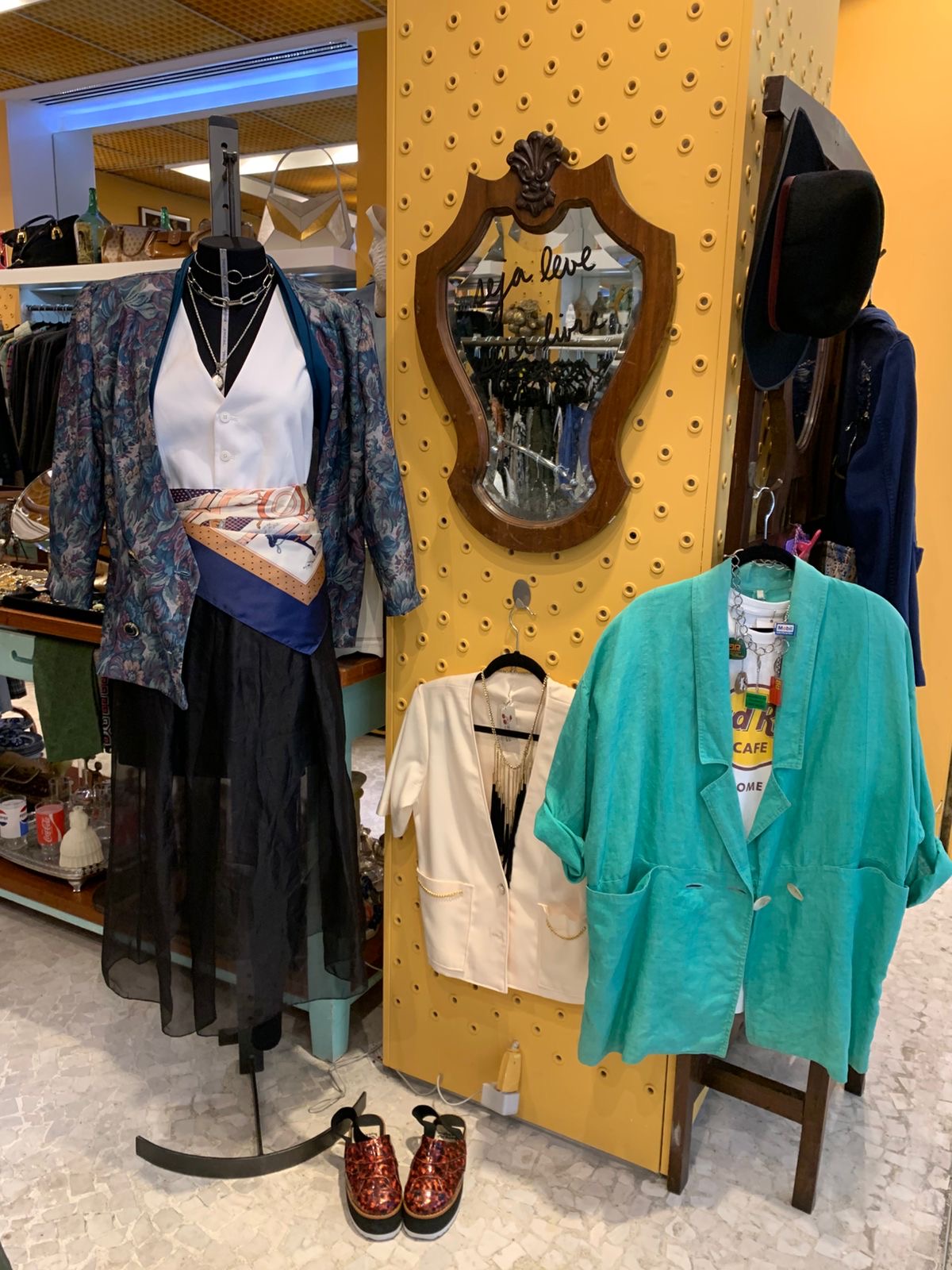 Saia preta upcycling