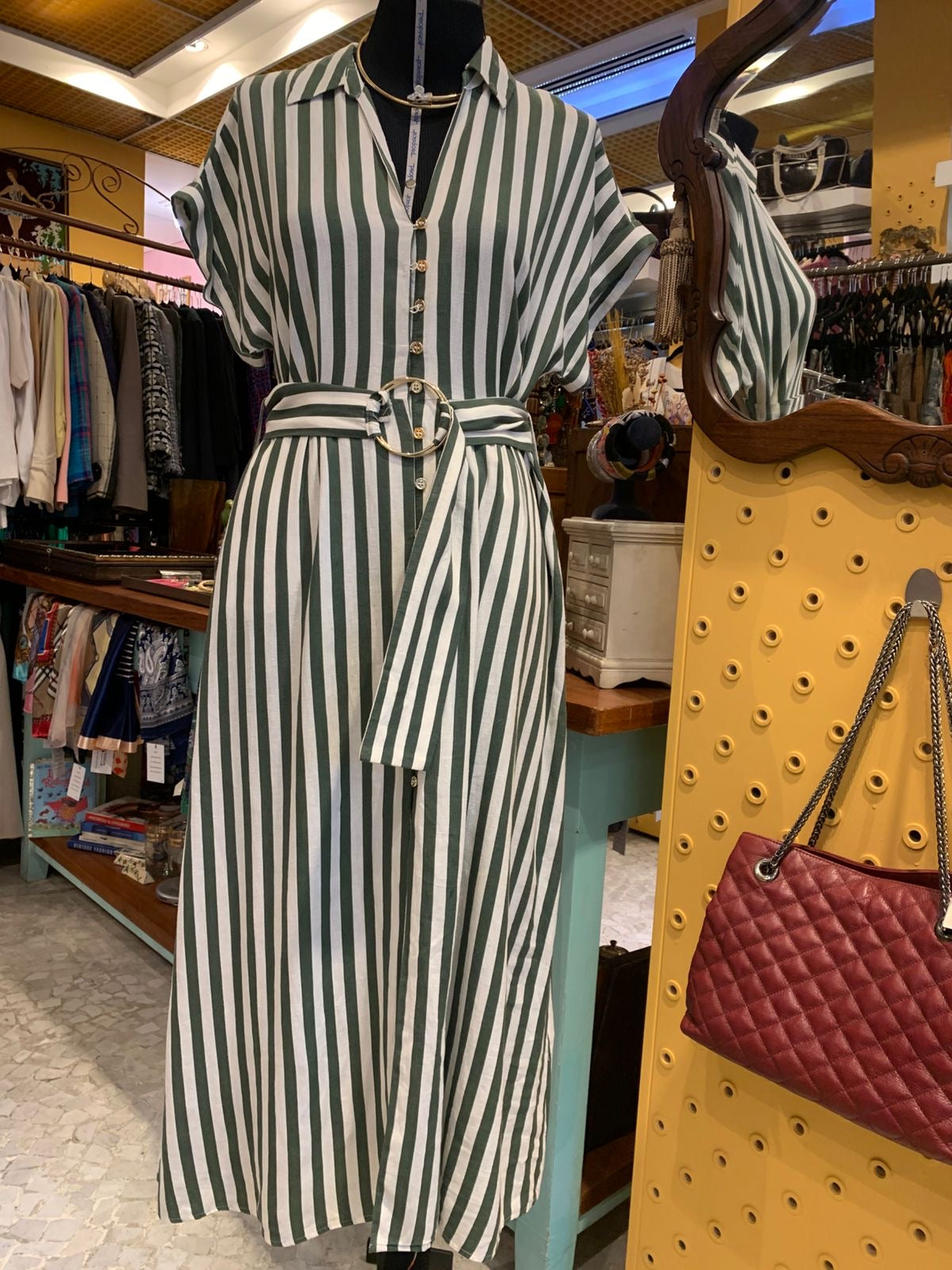 Vestido mide listrado