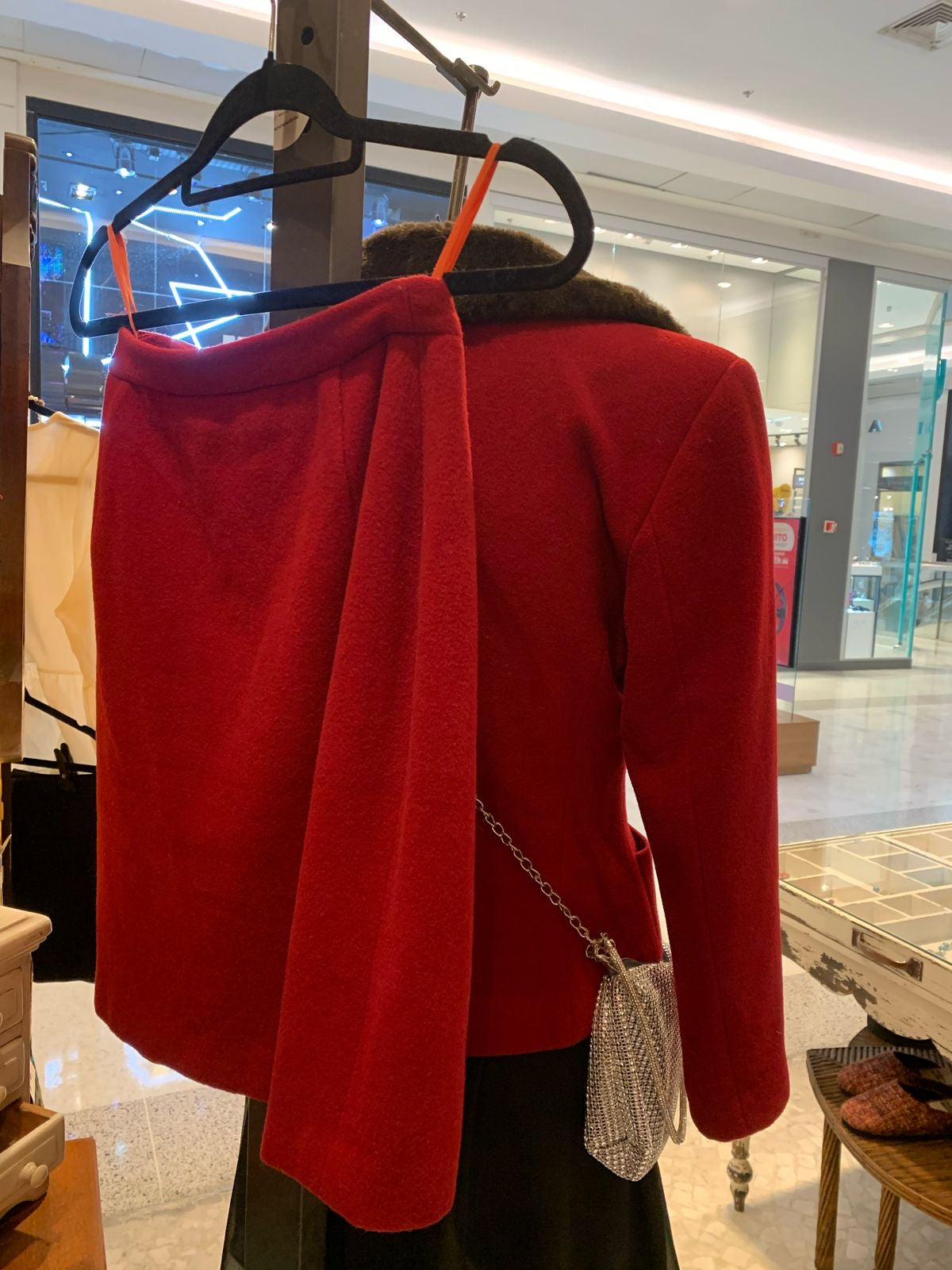 Conjunto Cacharrel Vermelho