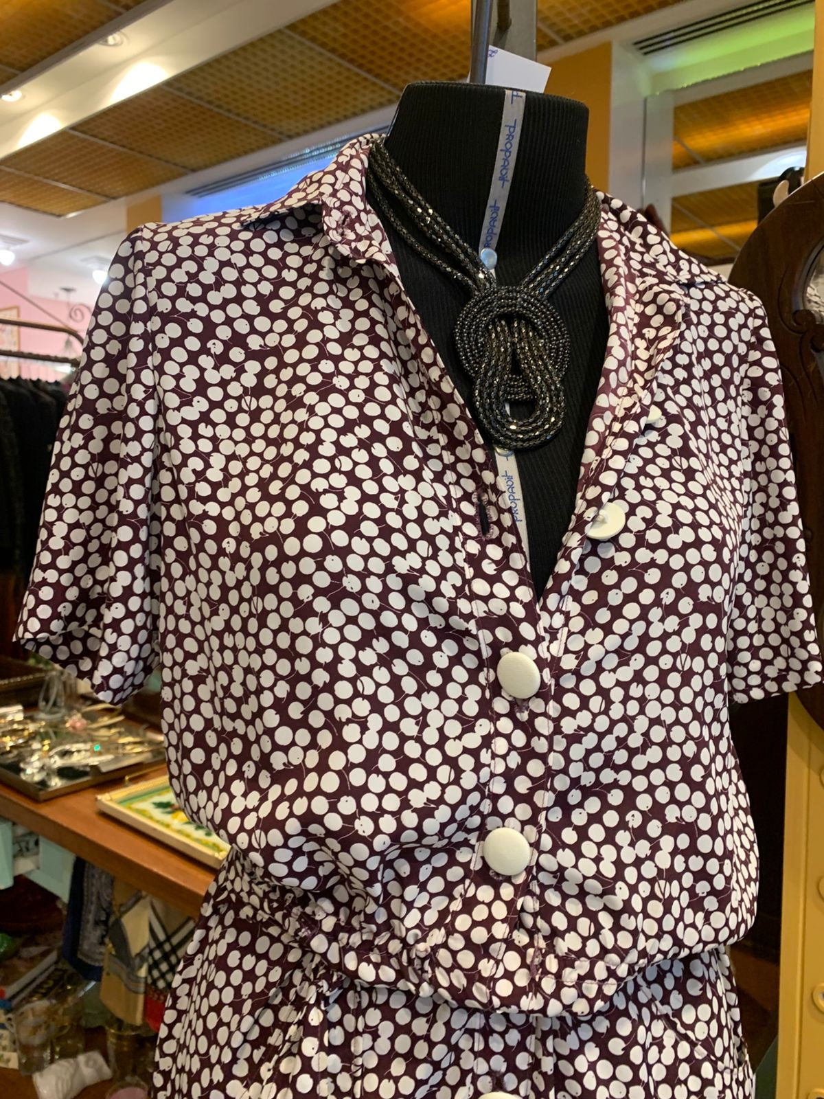 Vestido vintage marrom