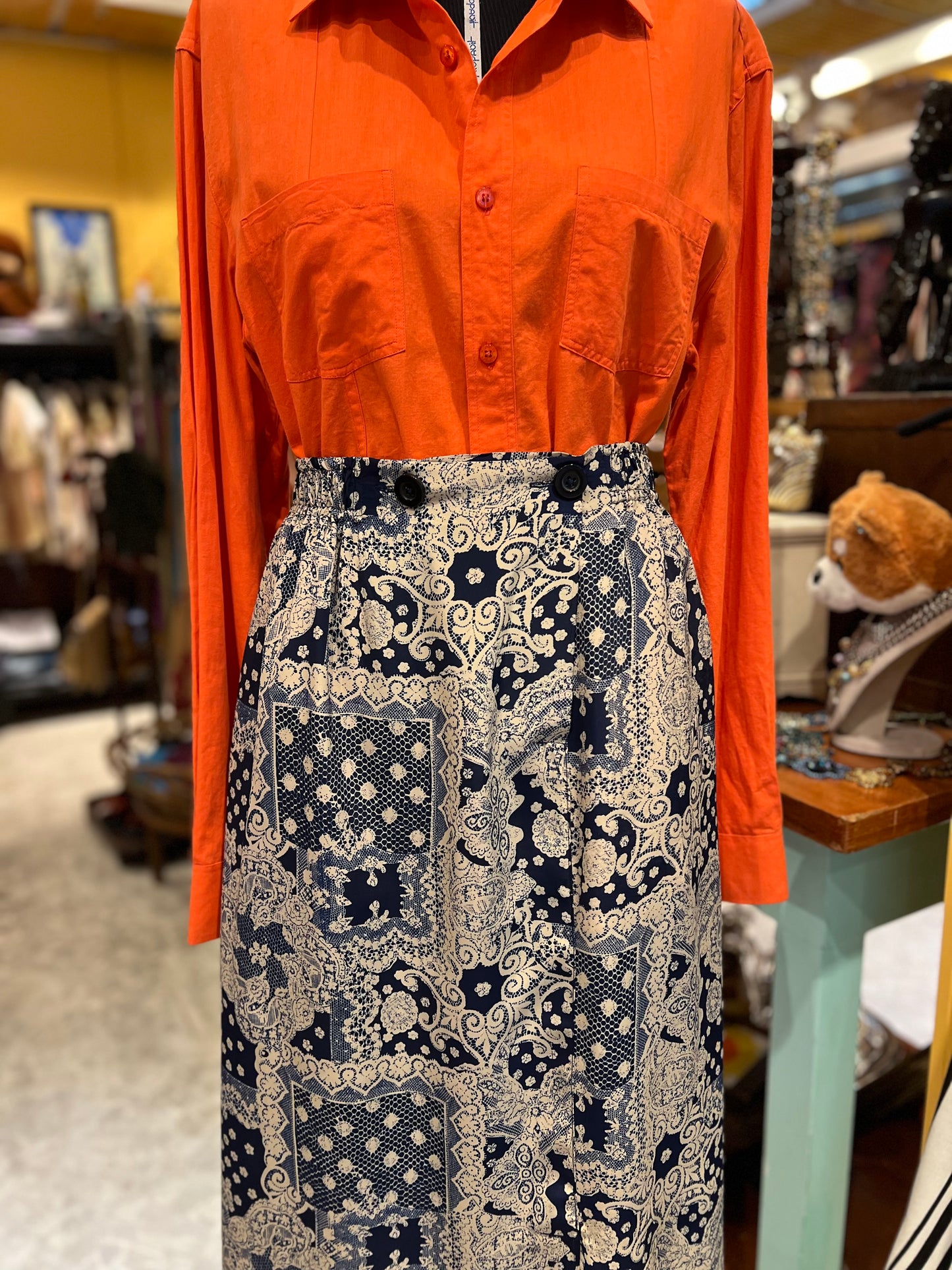 Saia mide azul estampada