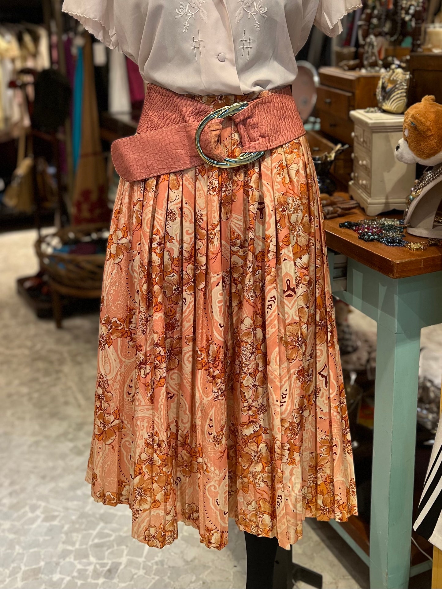 Saia vintage mide plissada floral
