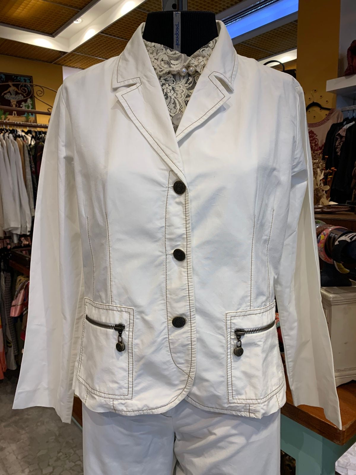 Conjunto alcaçuz branco