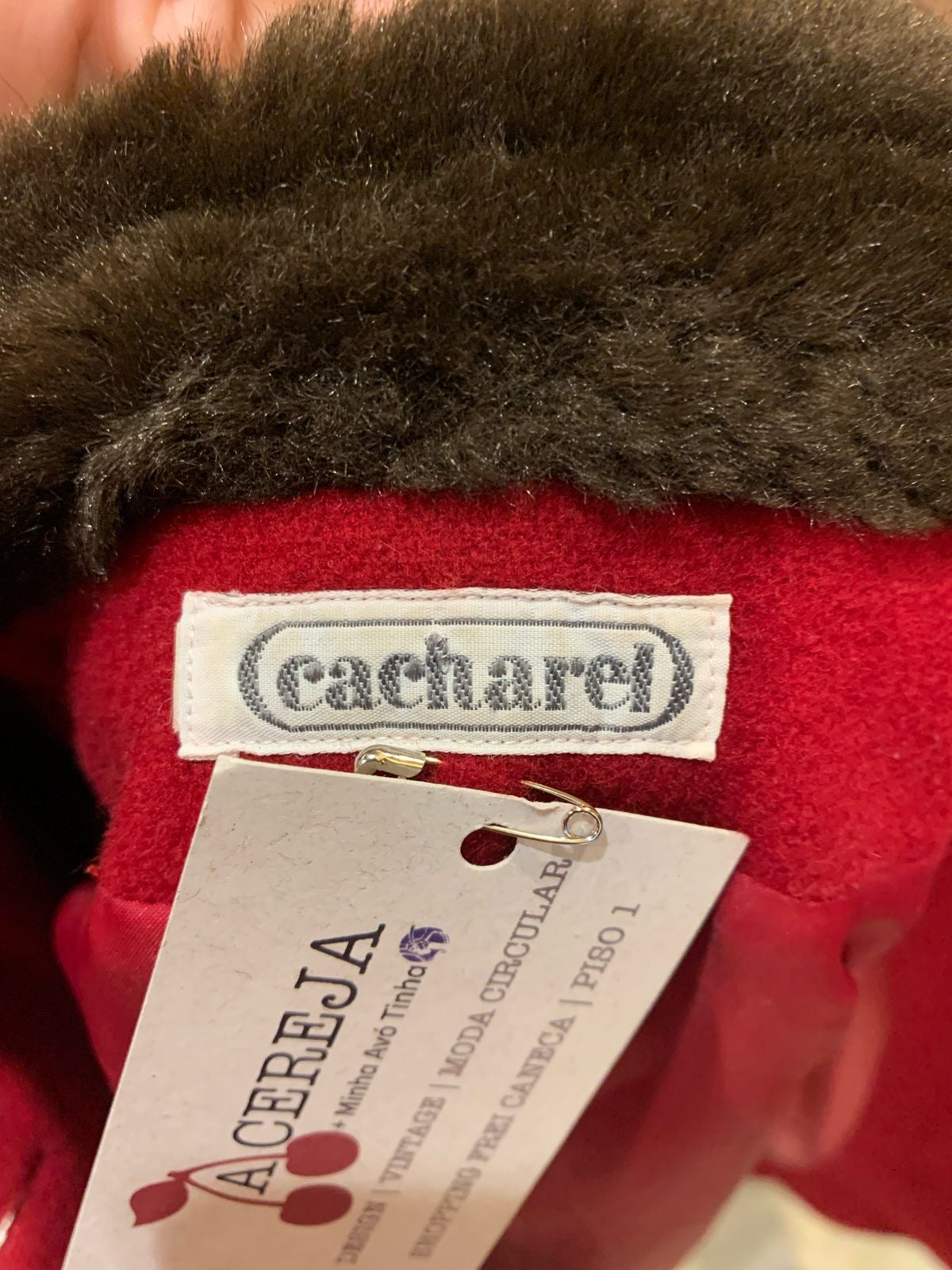 Conjunto Cacharrel Vermelho