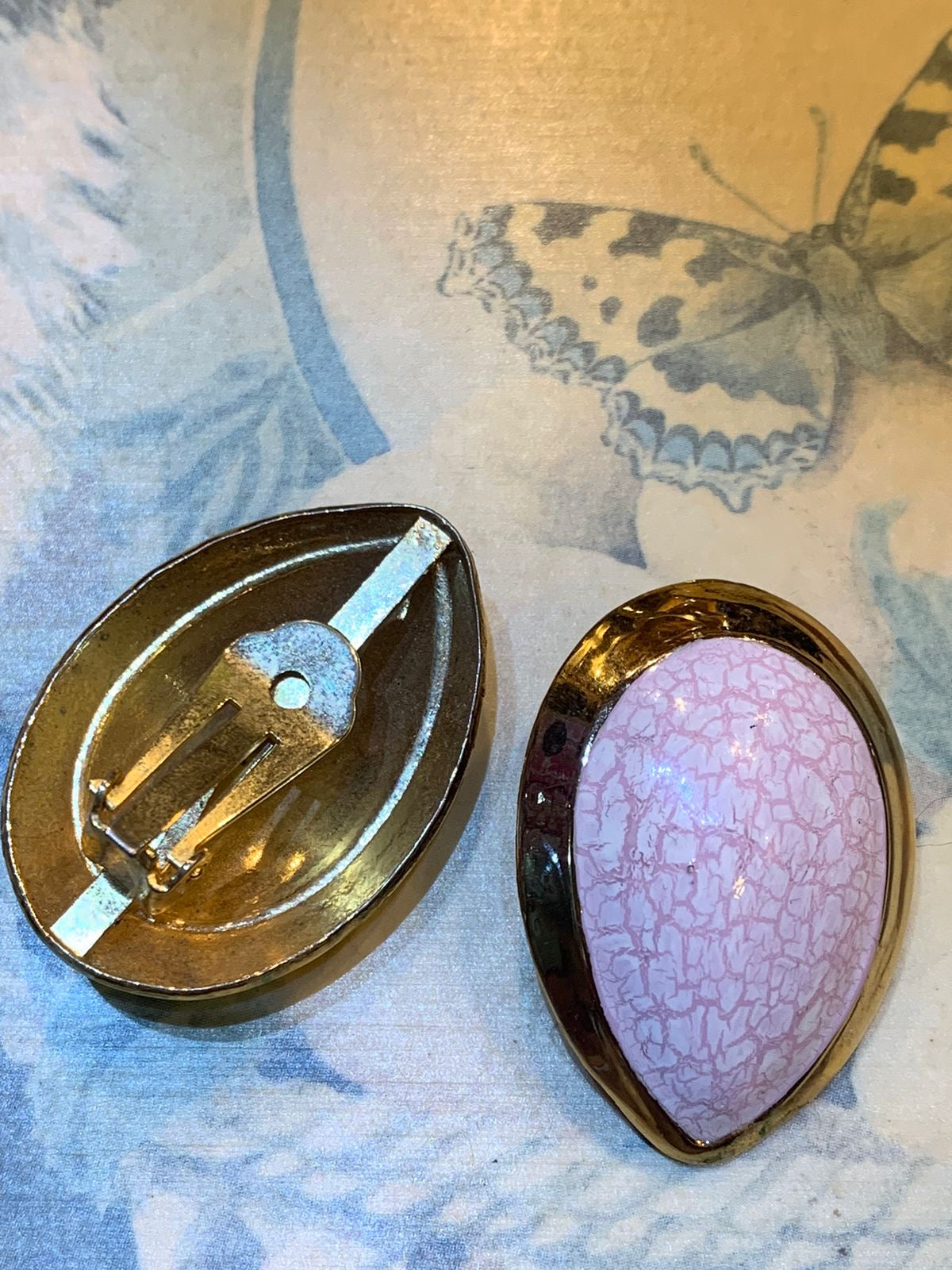 Brinco de pressão gota rosa