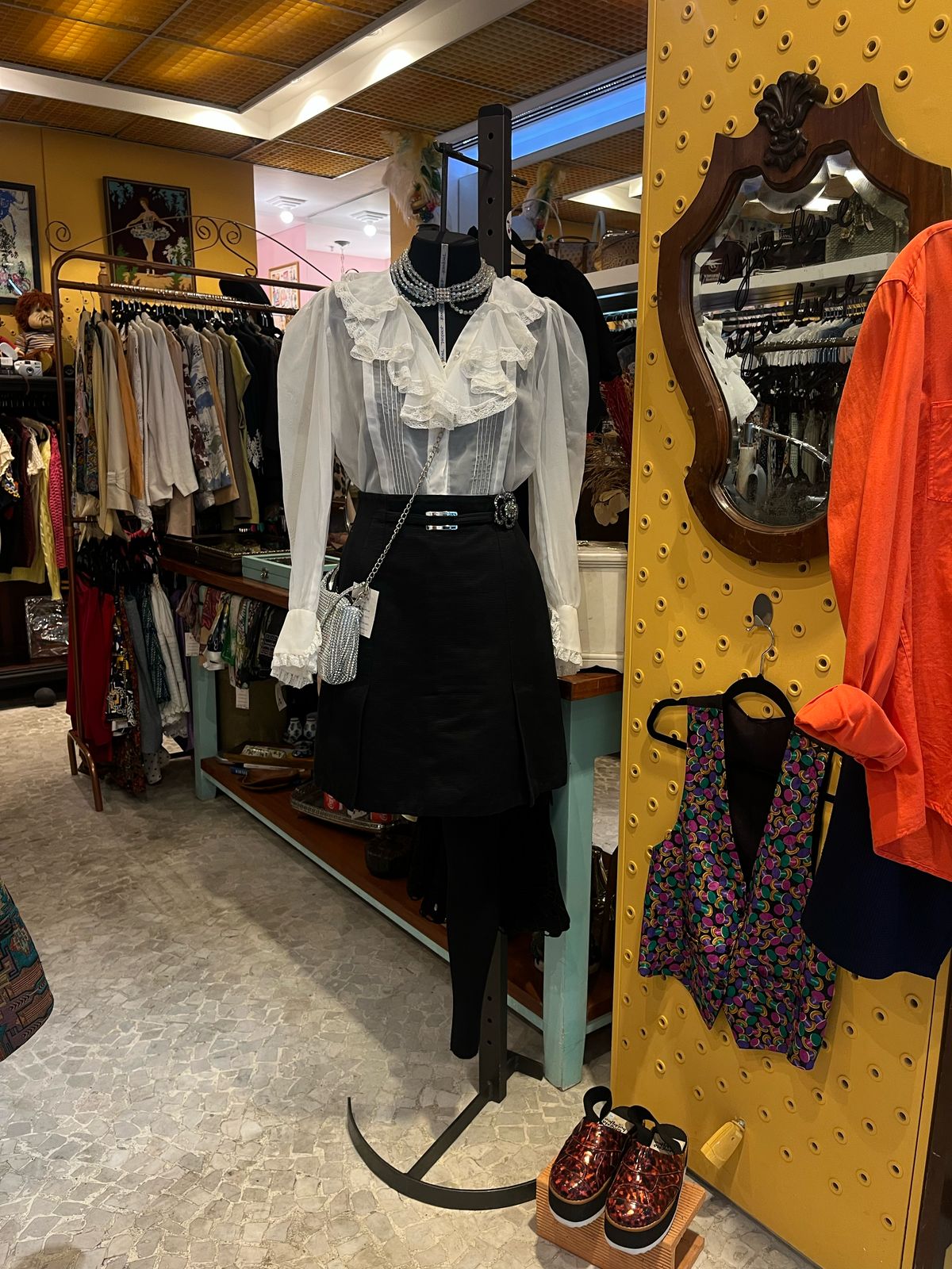 Camisa vitoriana branca