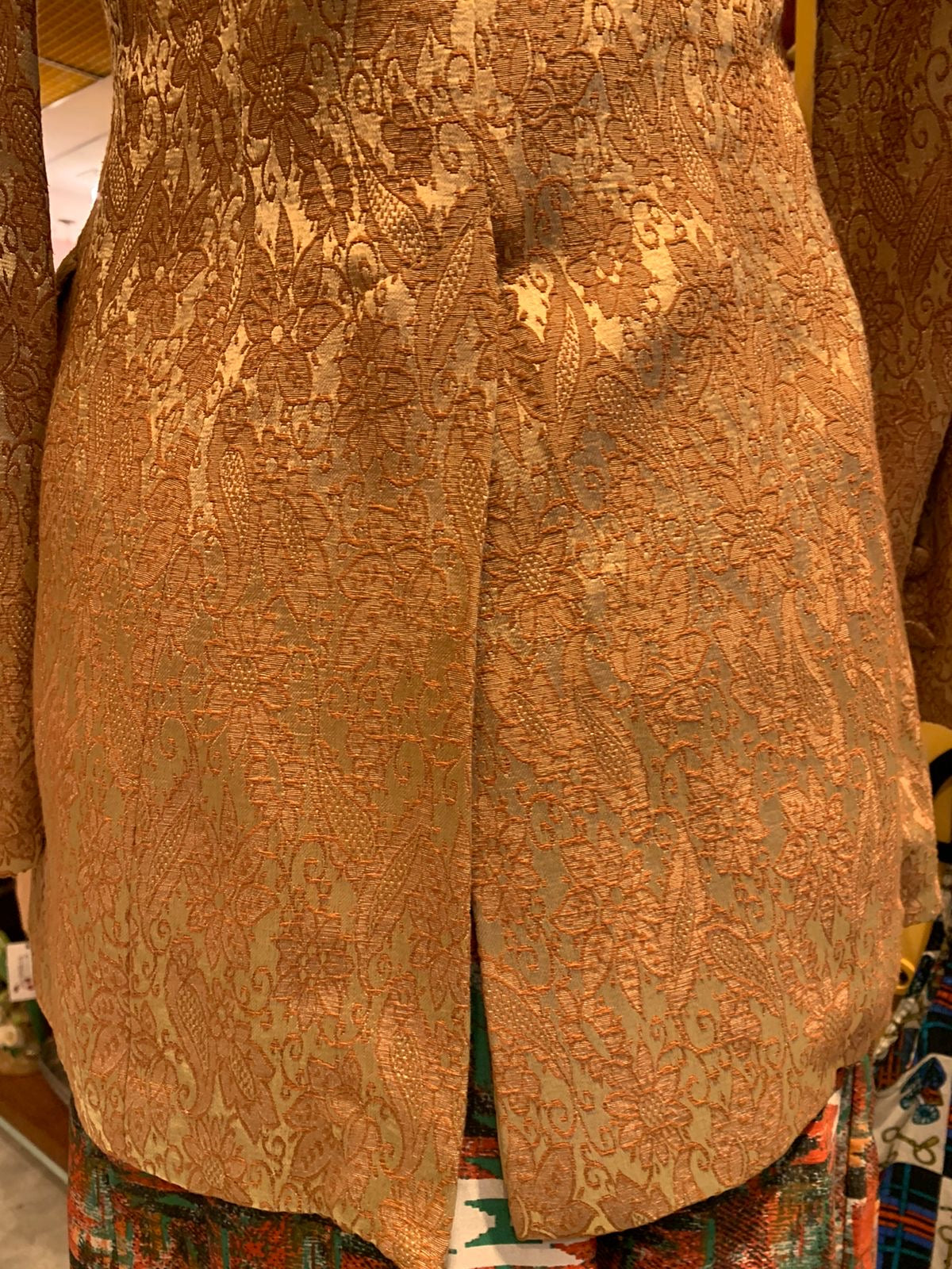 Blazer vintage dourado