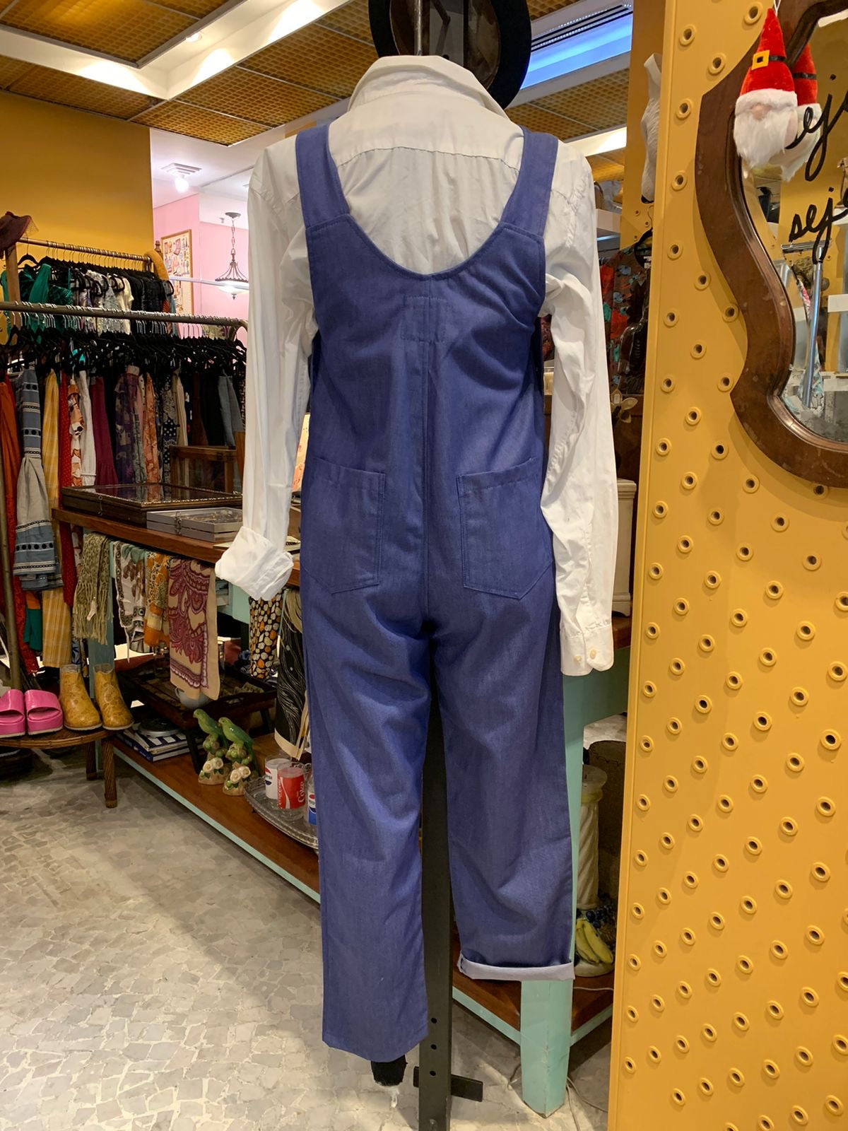 Macacão Jeans pequeno produtor