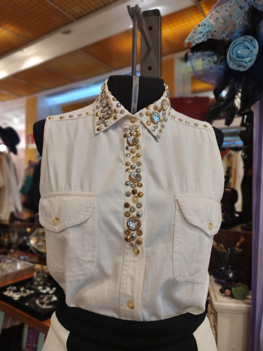 Blusa tipo jeans de pedraria