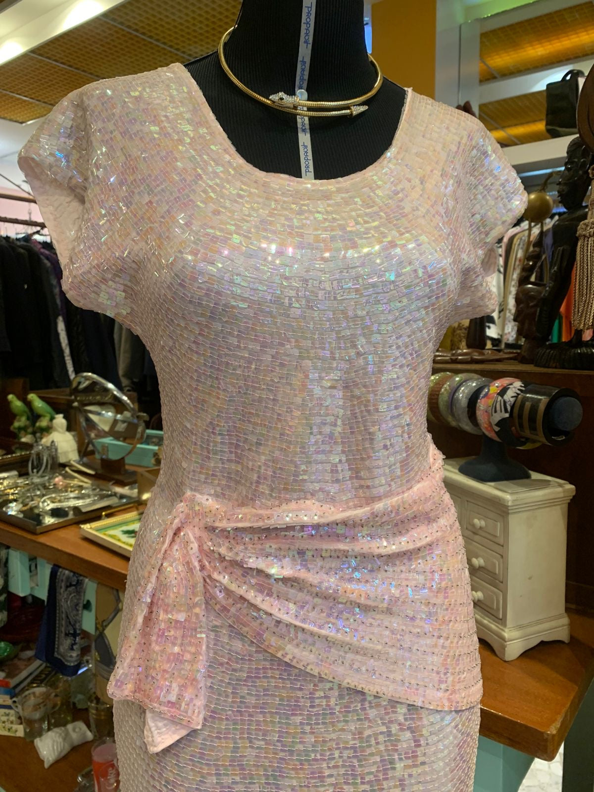 Vestido de paetê feito a mão