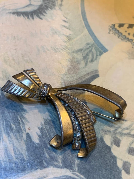Broche vintage nó