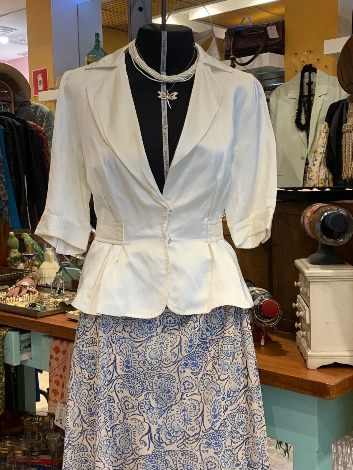 Blusa delicada decote em V