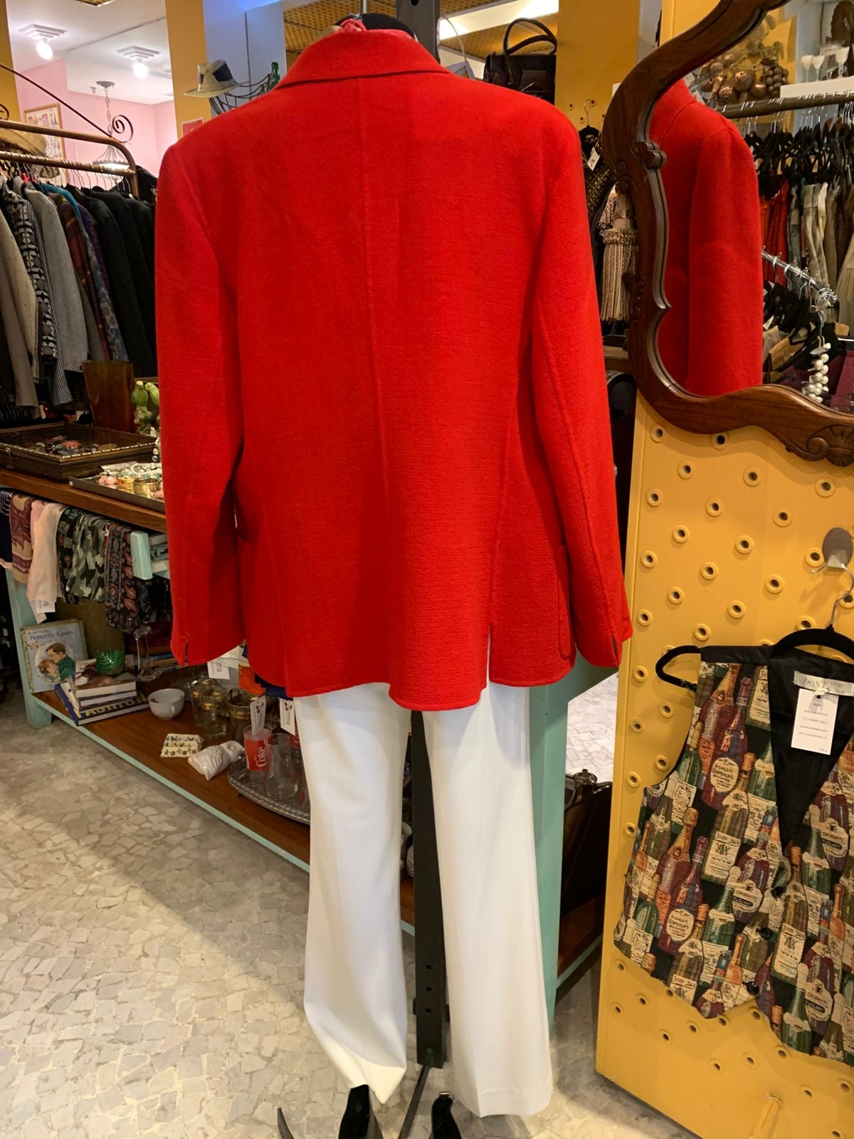 Casaco de crepe vermelho