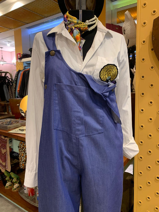 Camisa branca de algodão com patch