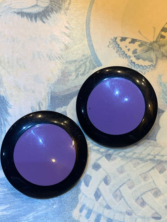 Brinco de pressão roxo