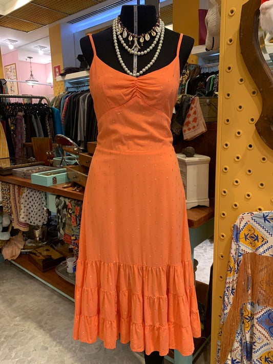Vestido coral com lurex