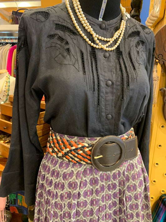 Camisa preta bordada EMMANUELLE KHANH