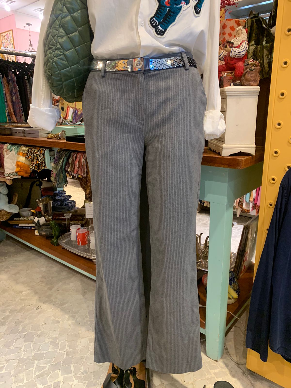 Calça cinza alfaiataria