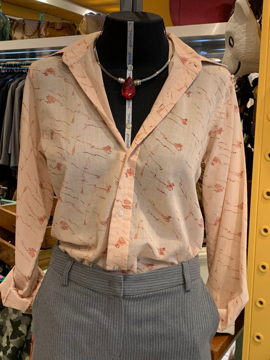 Camisa salmão bordada