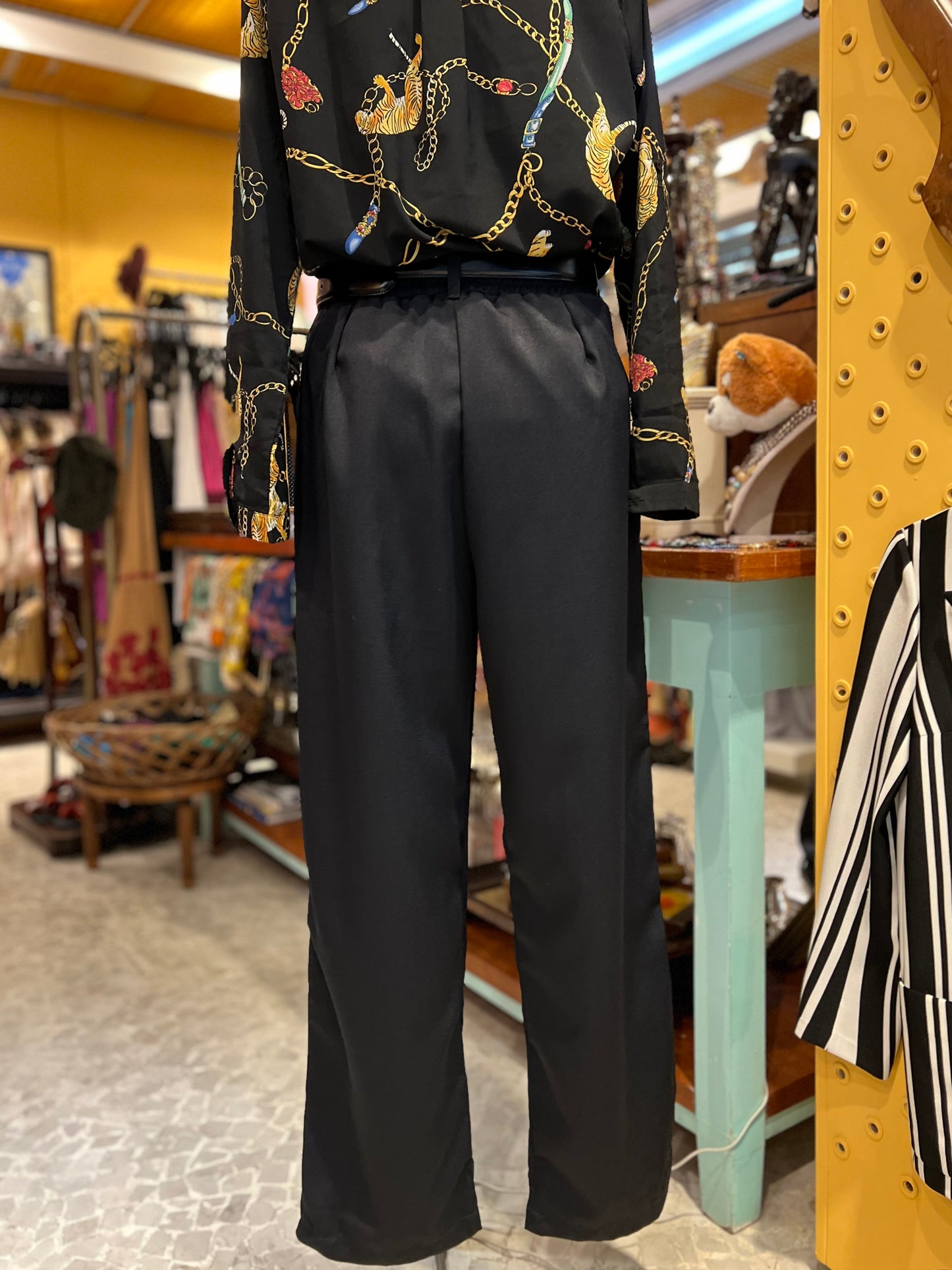 Calça preta de alfaiataria