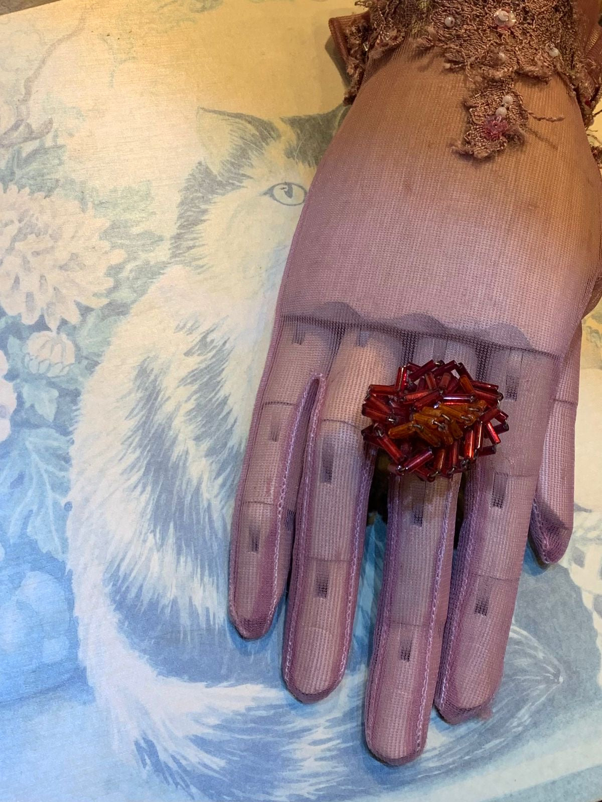 Anel ajustável upcycling em canutilhos vermelhos