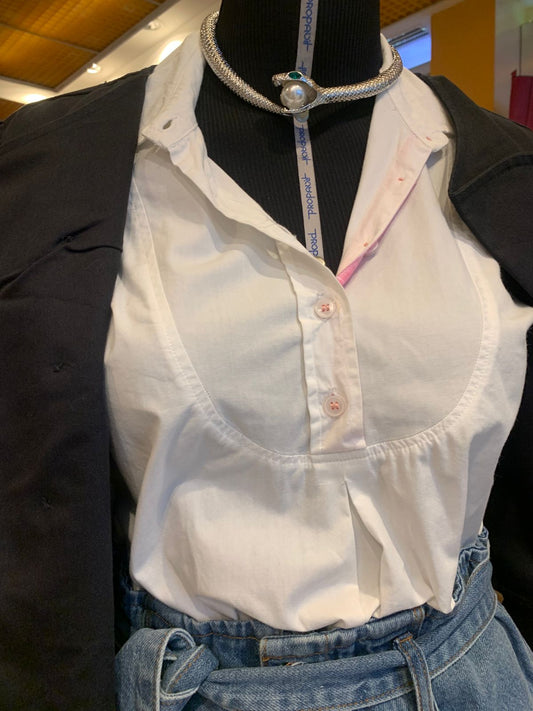 Camisa branca tipo bata