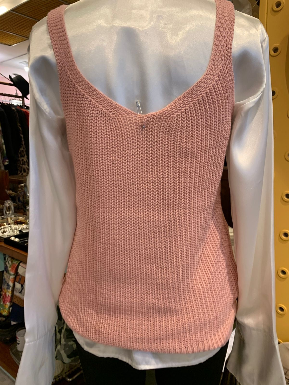 Colete de tricô rosa