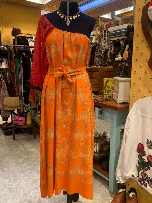 Vestido upcycling mide laranja com estampa floral