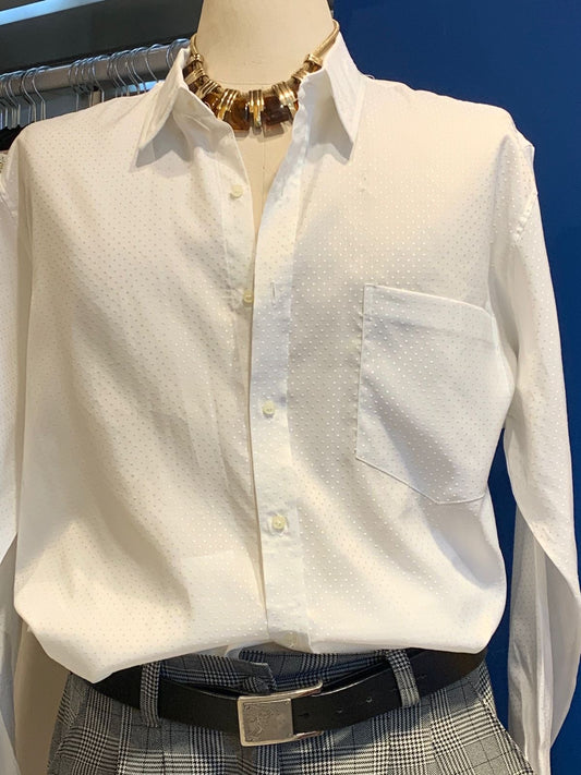 Camisa branca de algodão