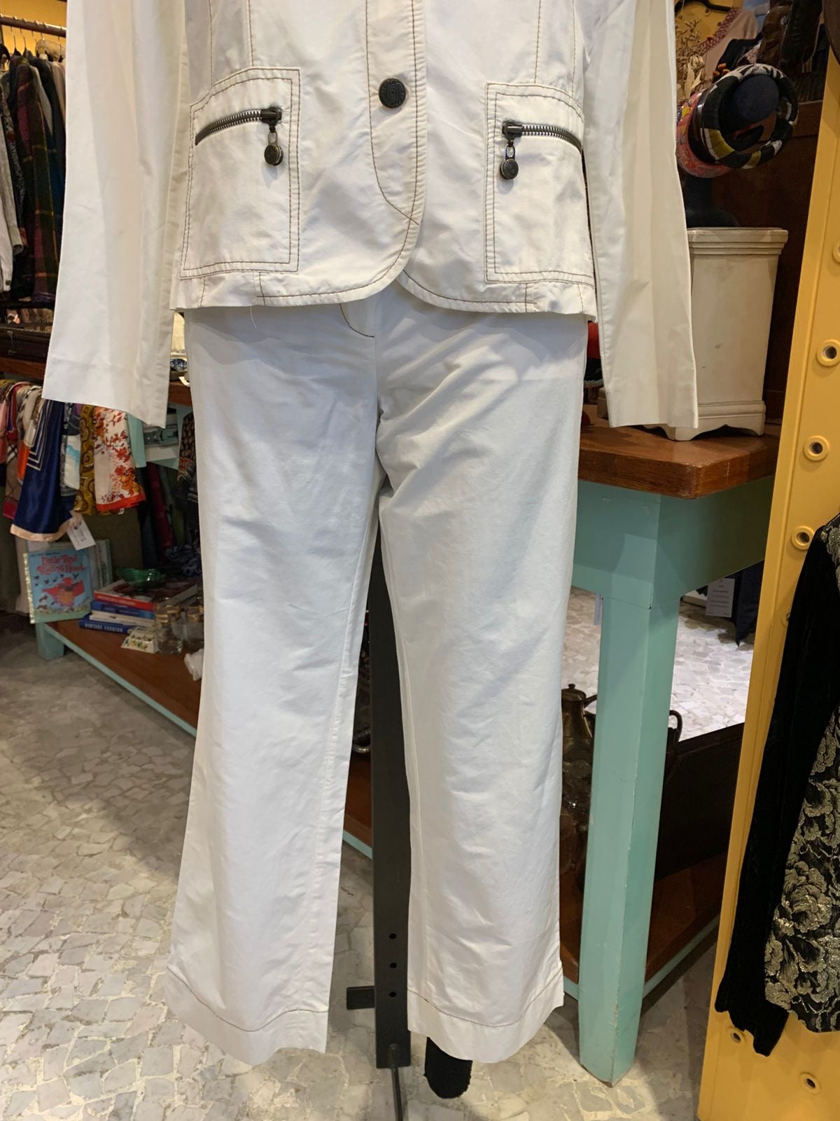 Conjunto alcaçuz branco