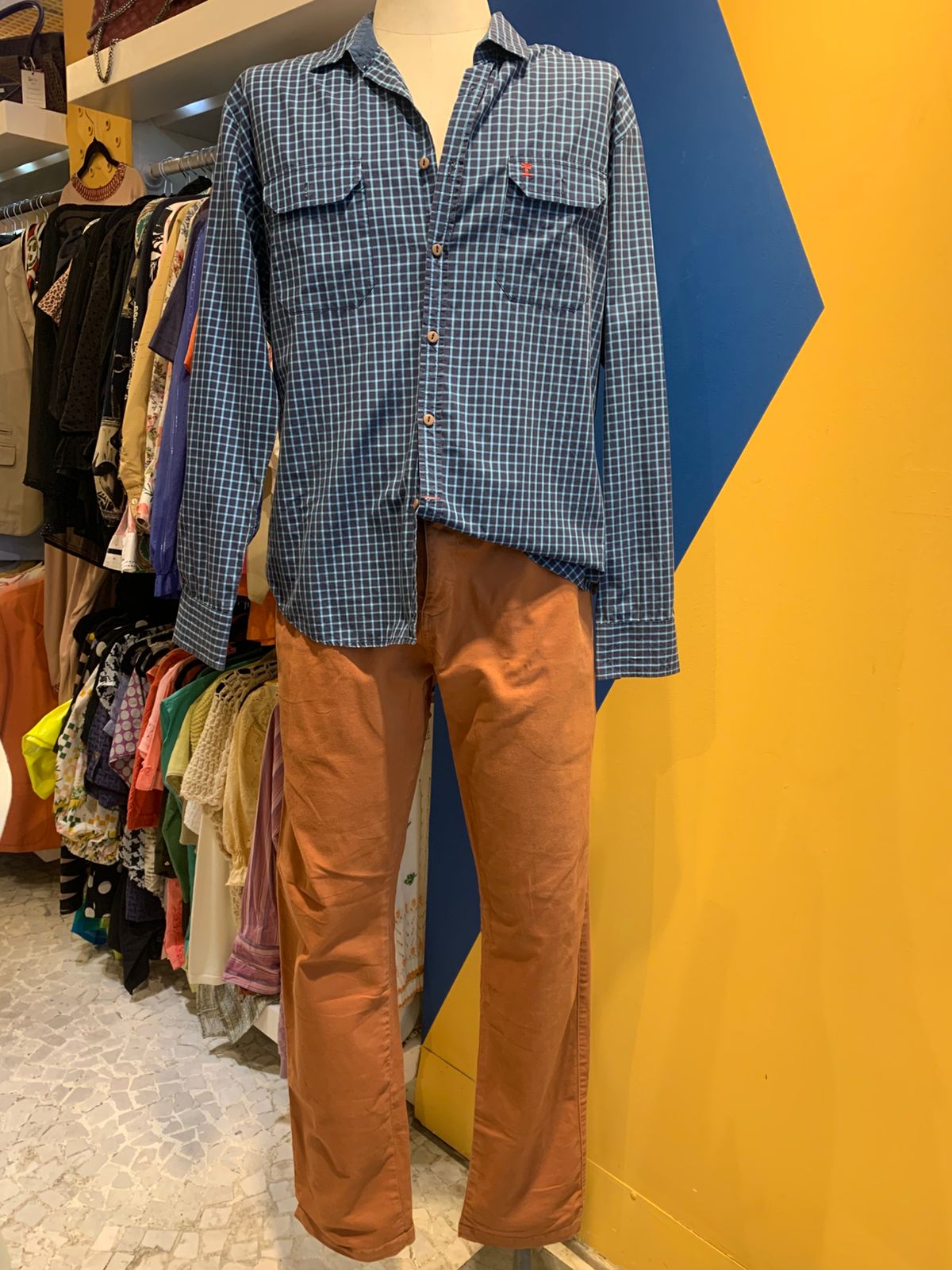 Calça terracota masculina
