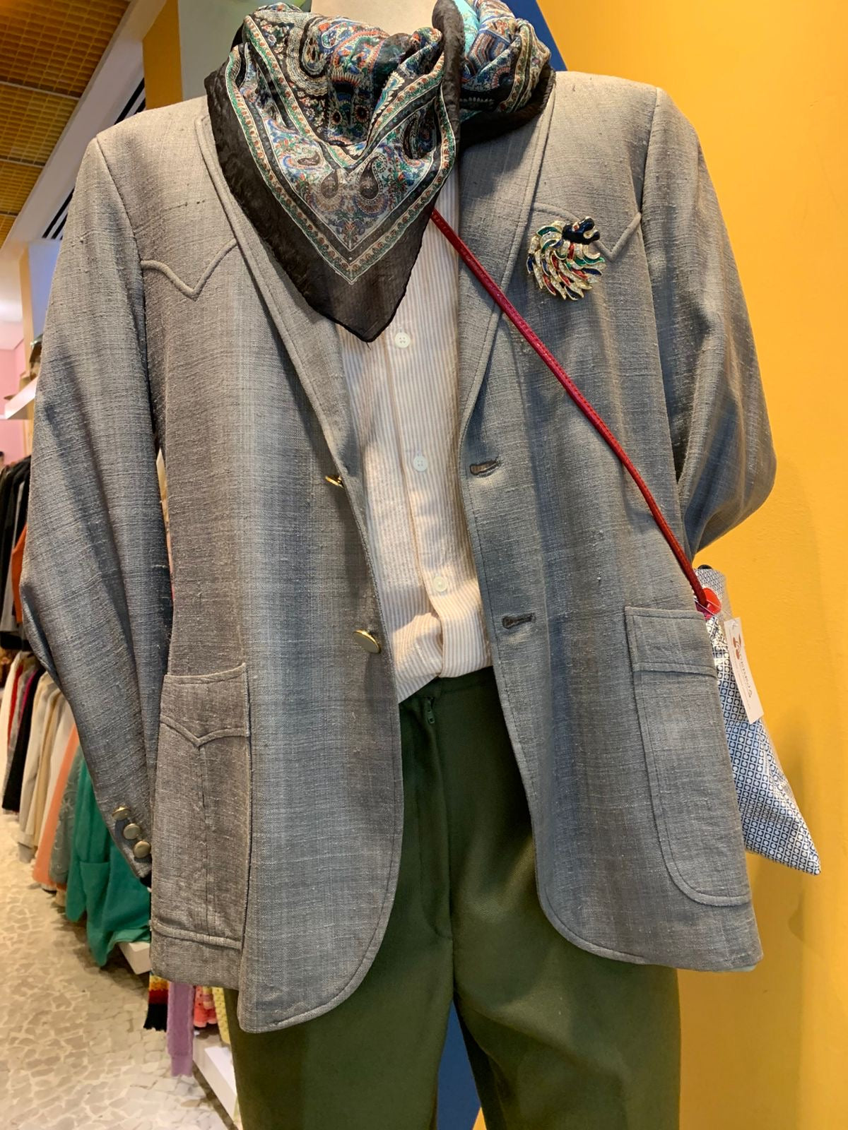 Blazer de linho cinza