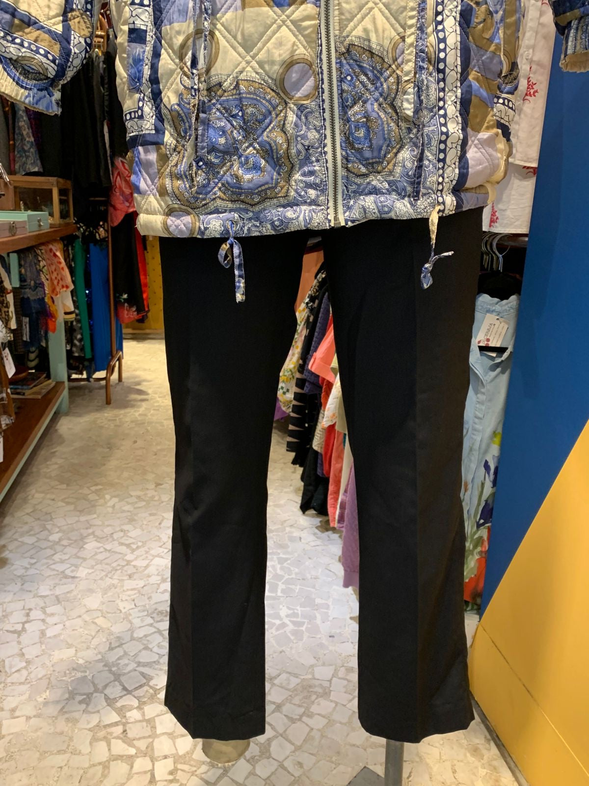 Calça preta flare masculina